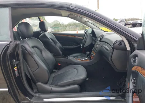 2006 Mercedes-Benz Clk 350 z USA, uszkodzony, nr VIN WDBTK56J86F167506